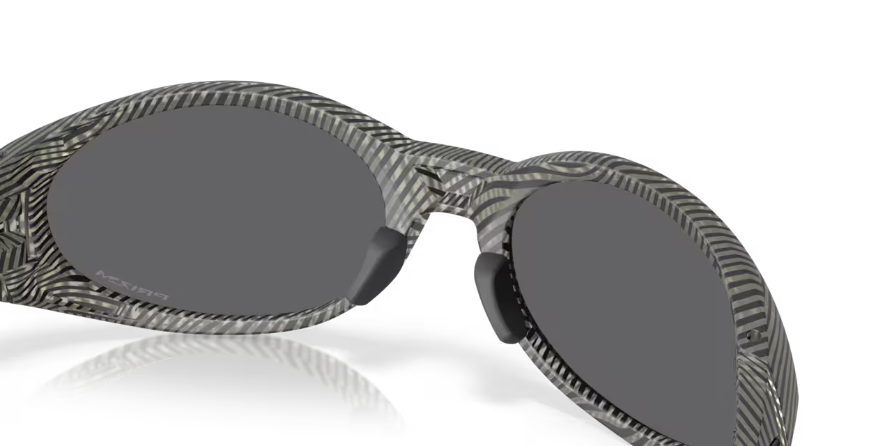 Oakley Eyejacket Redux