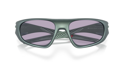 Oakley Neoforma