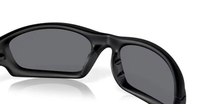 Oakley Straight Jacket