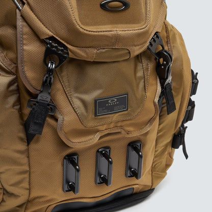Oakley Kitchen Sink Backpack total coyote
