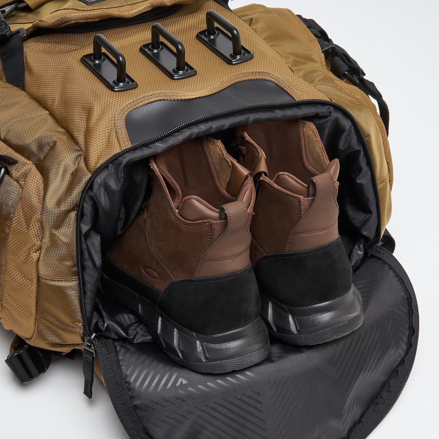 Oakley Kitchen Sink Backpack total coyote