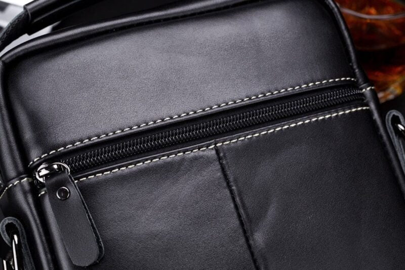 Bullcaptain Leather Shoulder Bag DJB-888 black