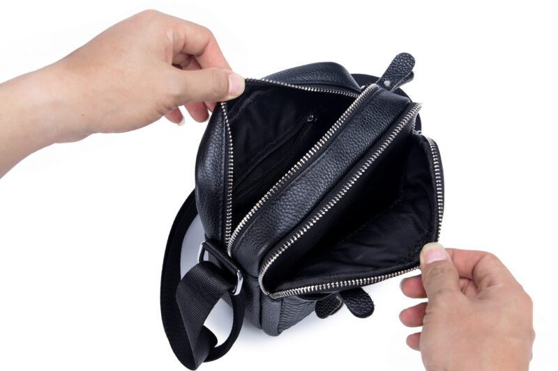 Bullcaptain Leather Shoulder Bag DJB-023 black