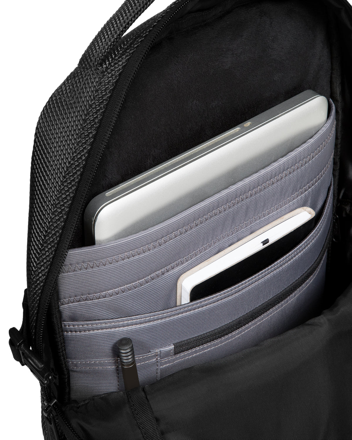 EASTPAK 'Tecum' Backpack in Black 