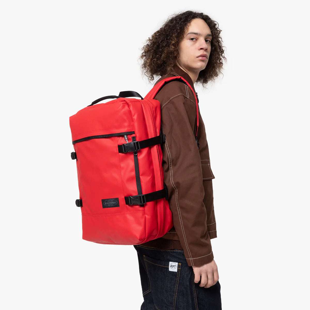 EASTPAK TRAVELPACK Tarp Red - Αδιάβροχο Σακίδιο Ταξιδιού 42L (2-σε-1) με Θήκη Laptop 17"