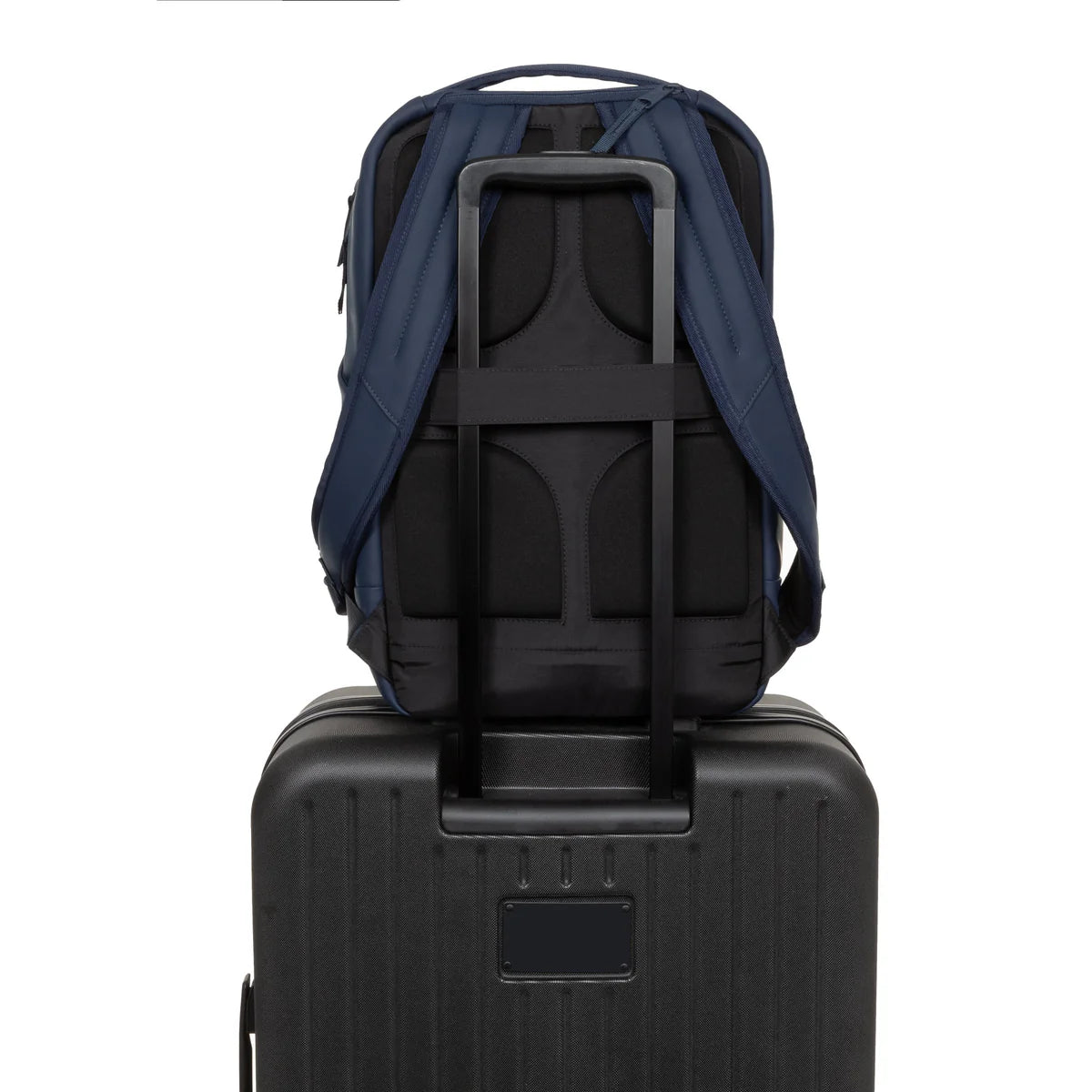 EASTPAK TECUM F CNNCT Matte Admiral - Επαγγελματικό Σακίδιο Πλάτης 20L με Θήκη Laptop 16"