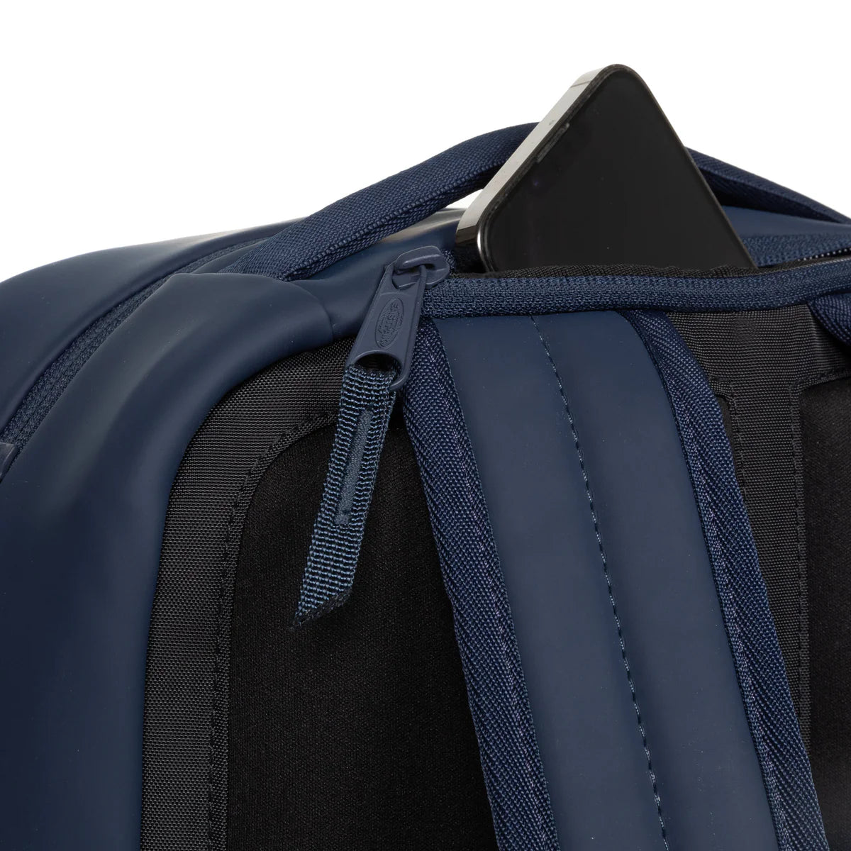 EASTPAK TECUM F CNNCT Matte Admiral - Επαγγελματικό Σακίδιο Πλάτης 20L με Θήκη Laptop 16"