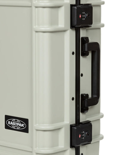 EASTPAK RESIST'R CASE S – Sand