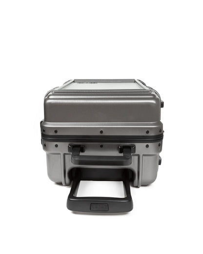 EASTPAK RESIST'R CASE S – Brushed Metal