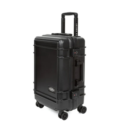 Cabin Suitcase RESIST'R CASE S BLACK