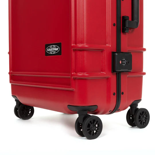 Cabin Suitcase RESIST'R CASE S FIRE RED