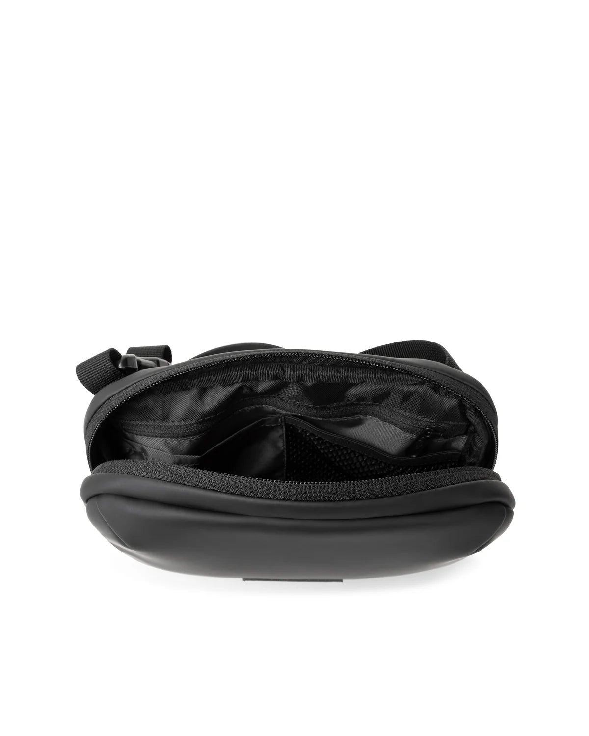 EASTPAK Arjan CNNCT F – Premium Τσάντα Ώμου Matte Black (2,5L)