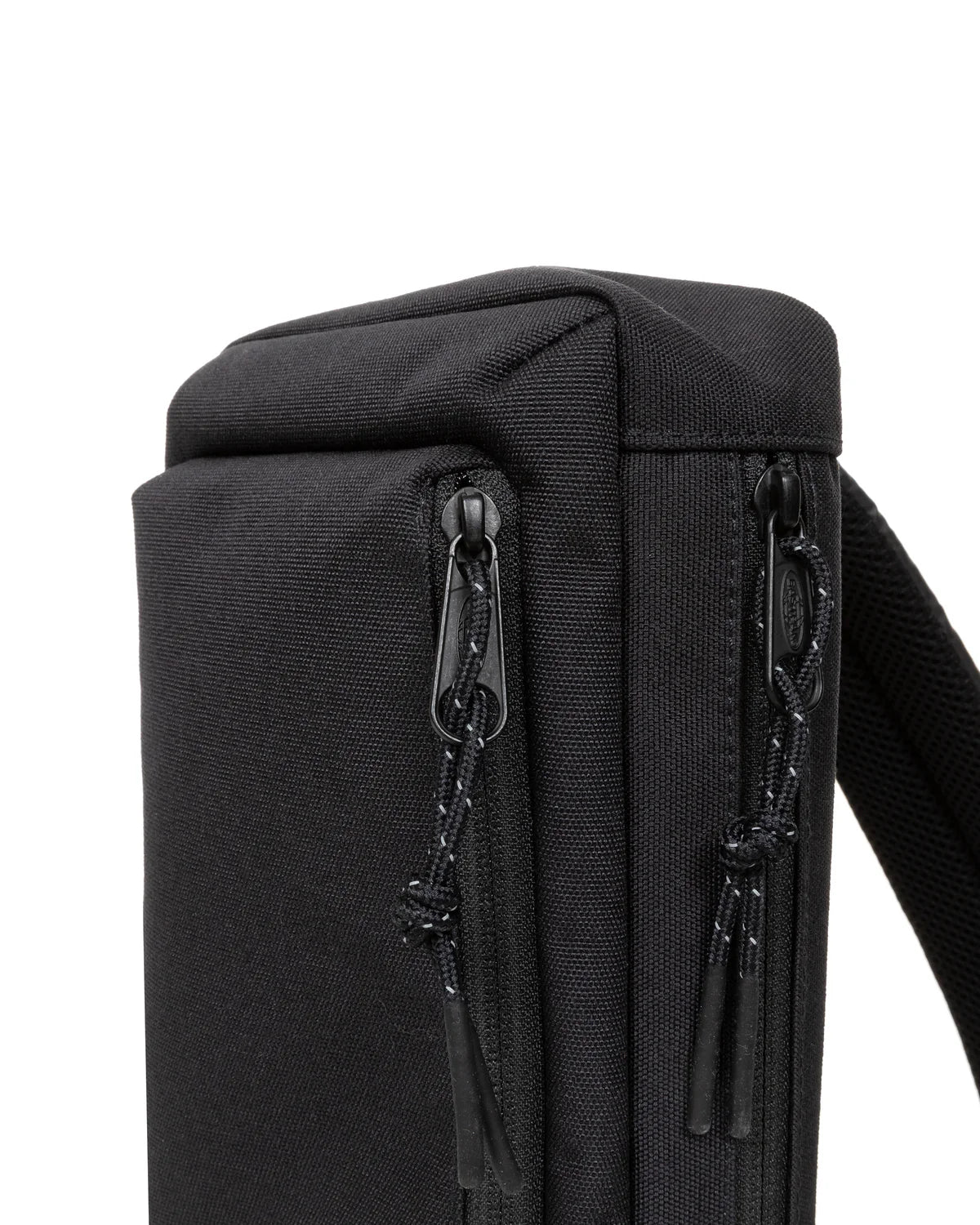 EASTPAK Icon Sling – Τσάντα Ώμου On Black (5L)