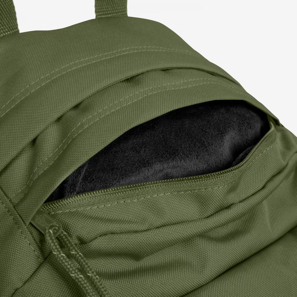 EASTPAK Backpack in Dark Green