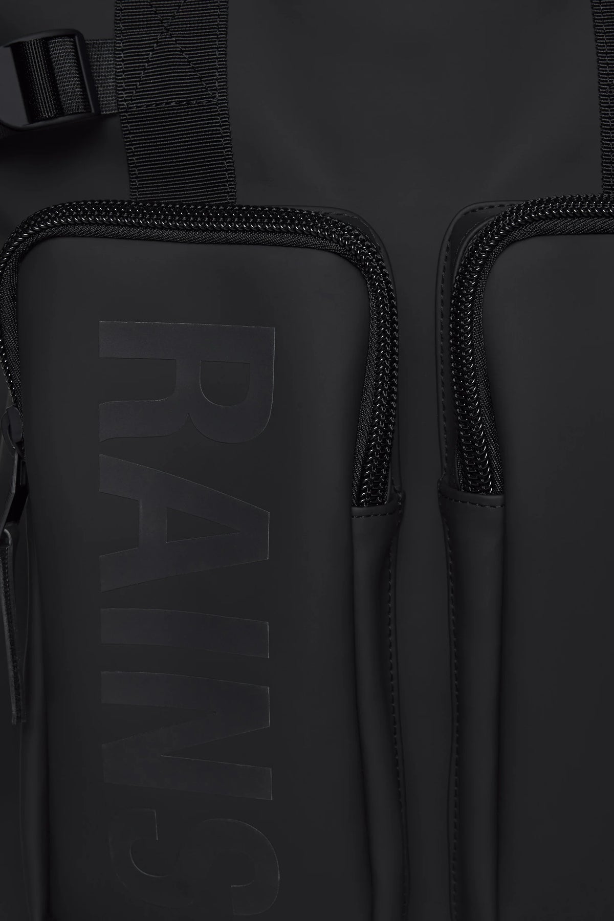 Texel Tote Backpack Rains